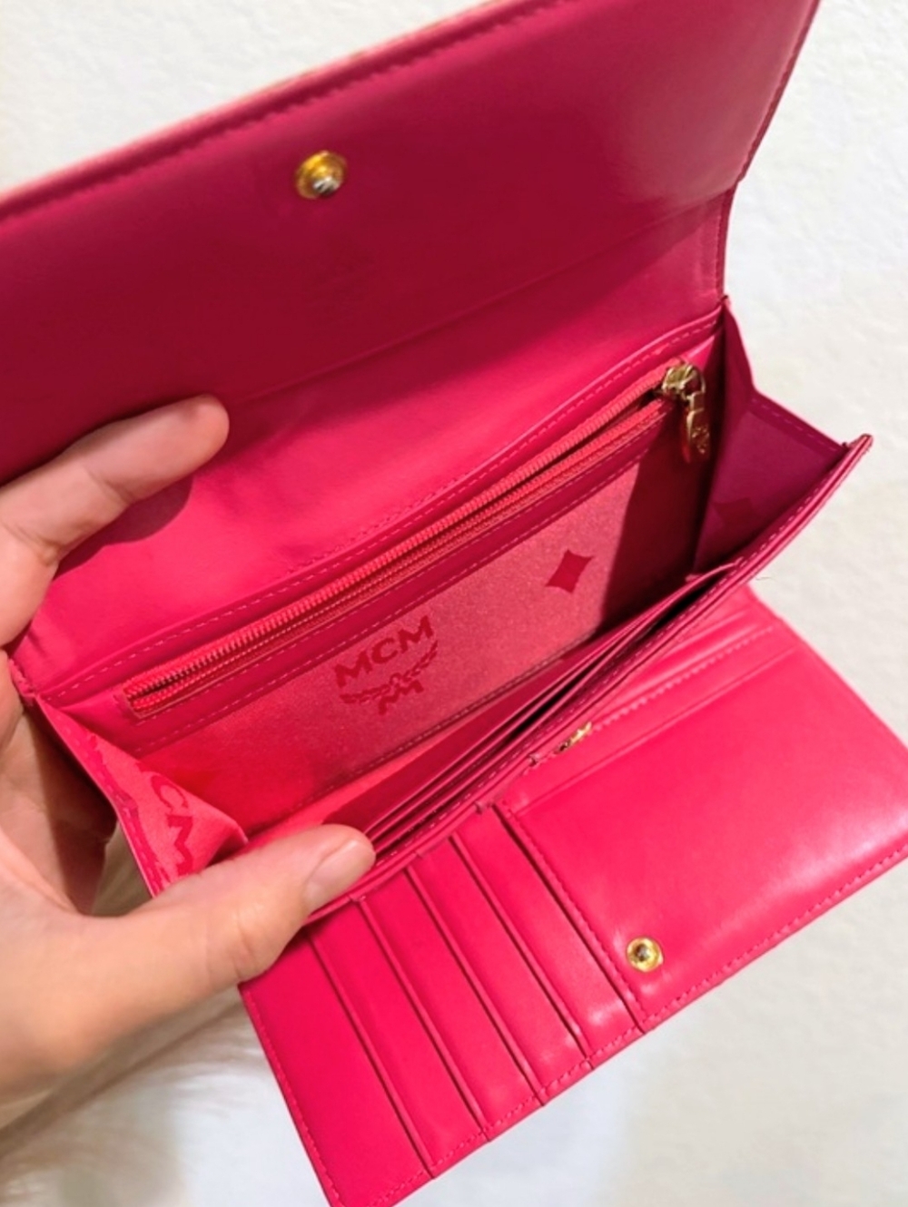 MCM Wallet Pink Studded - Picture 7 of 10